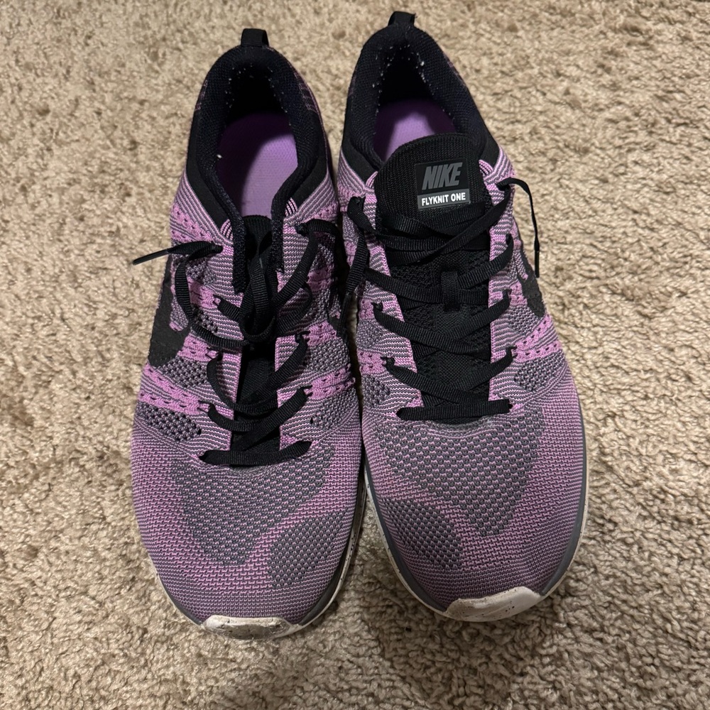 Nike Black and Purple Flyknit Lunar 1